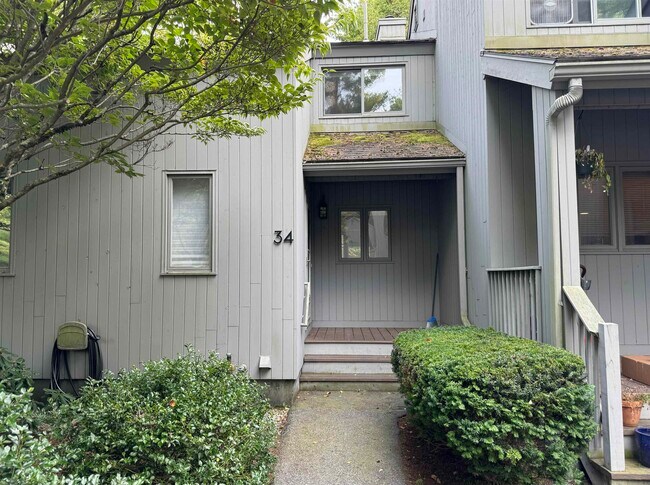 Building Photo - 34 Brookside Dr