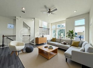 Building Photo - 6717 St Augustine St