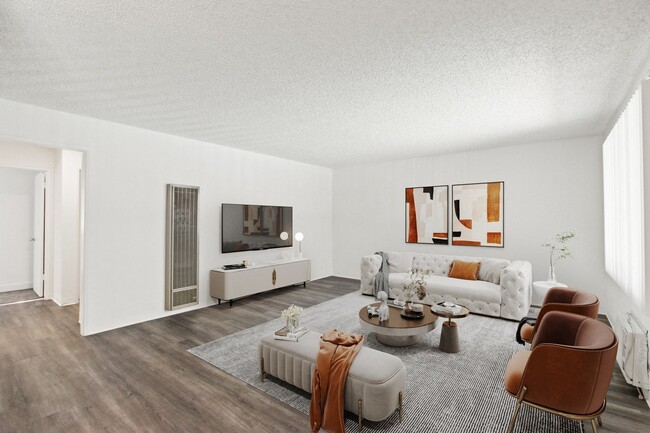 Building Photo - Artesia Court