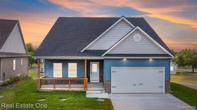 Building Photo - 7453 Village Ct