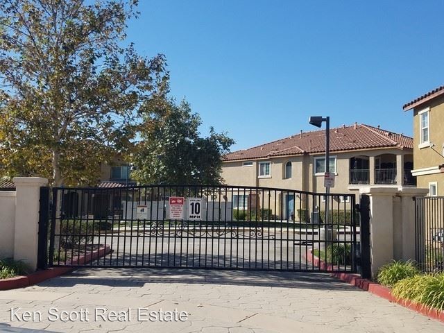 Building Photo - 15643 Lasselle St