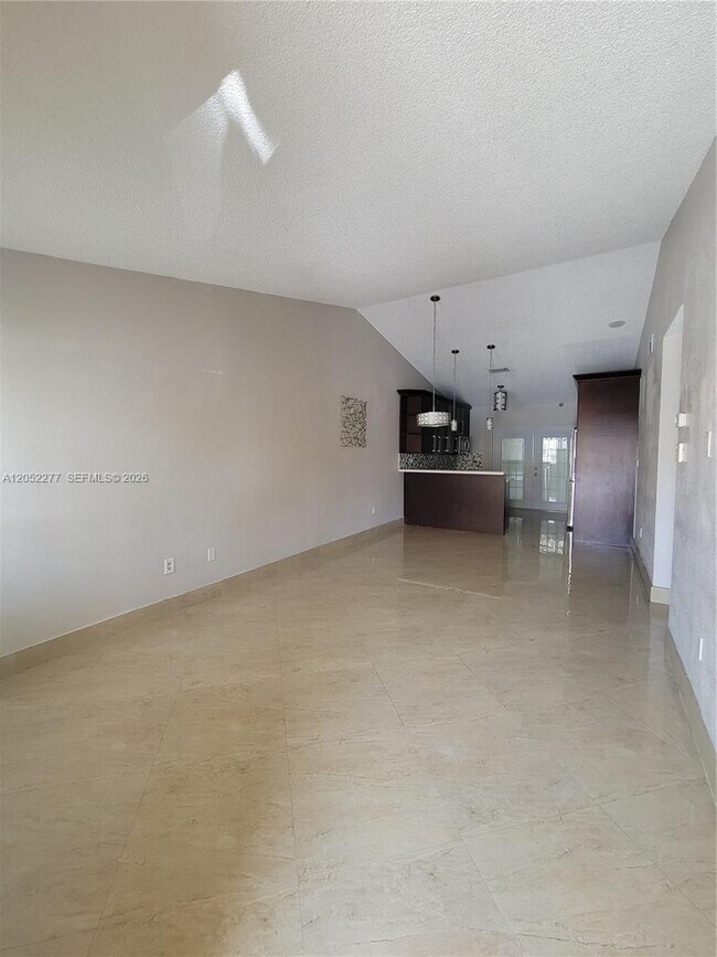 Foto del edificio - 7191 W 24th Ave