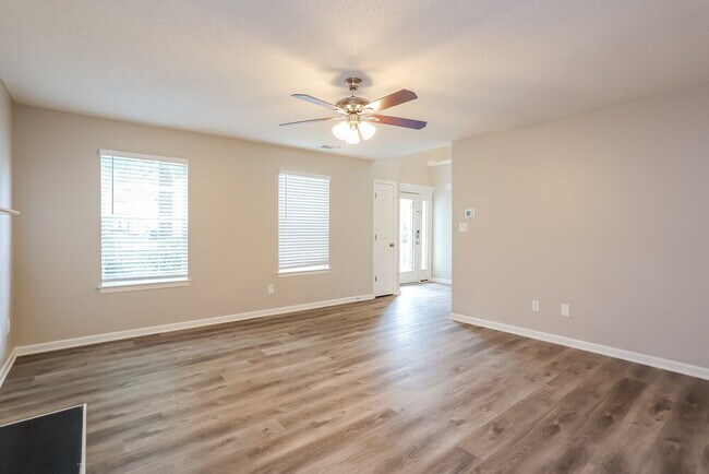 Building Photo - 4310 Macy Ct