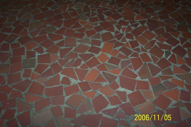 tile floor thru out - 1505 Tulane St