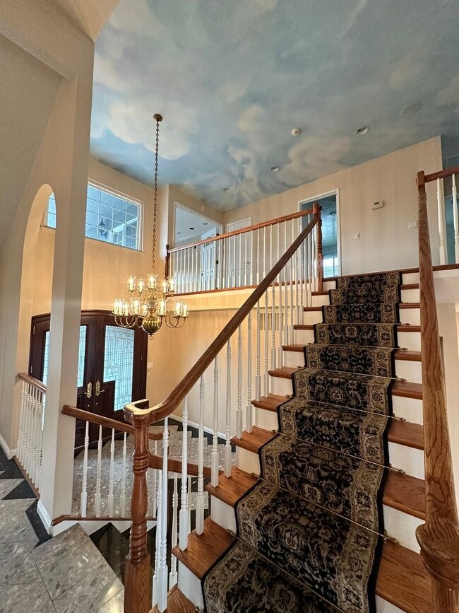 Foto del edificio - Exquisite Belmont Estate with Luxurious Am...