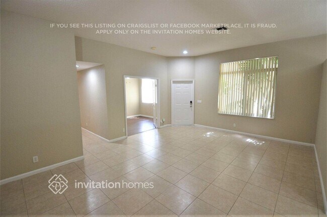 Building Photo - 5036 Heron Pl