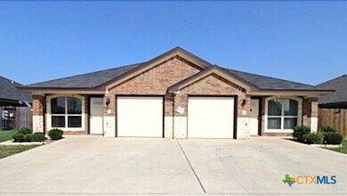 Building Photo - 4310 Hunters Pl Dr