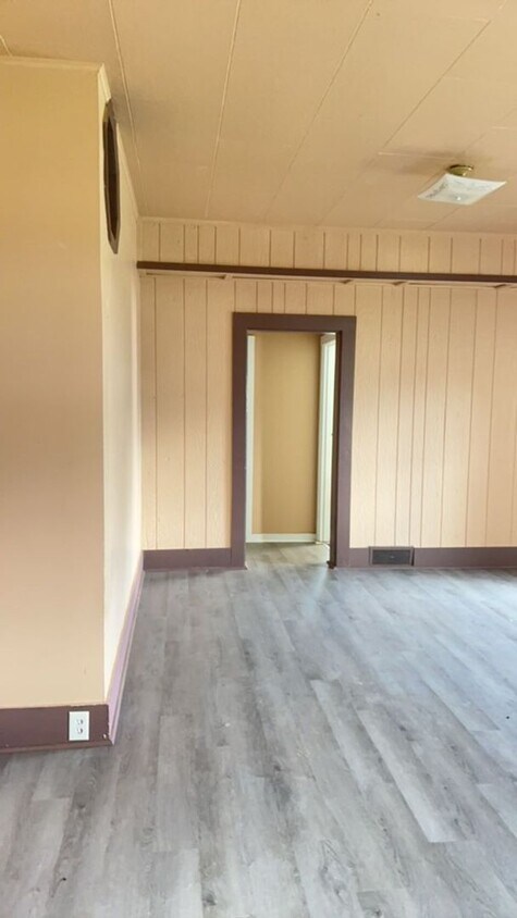 Foto del edificio - North Bend 5-Bedroom Home with Private Yard