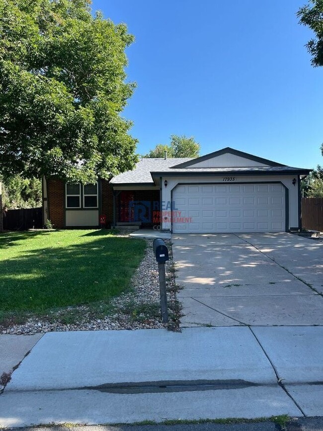 Building Photo - 17935 E Prentice Dr