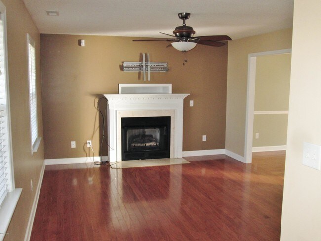 Building Photo - 104 Orkney Dr