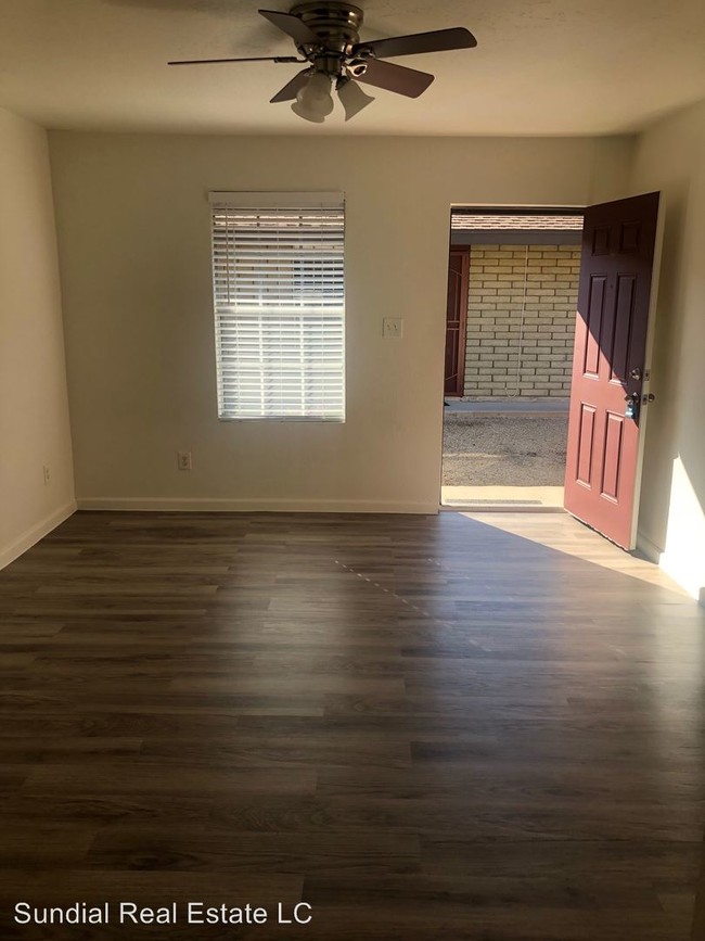 Foto del edificio - 316-330 S Hardy Dr