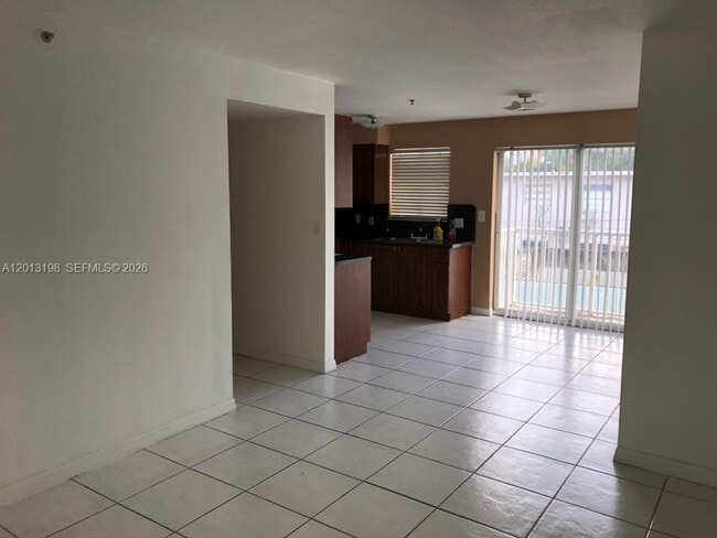Foto del edificio - 1453 SW 3rd St
