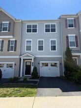 Building Photo - 1428 Hudgins Farm Cir