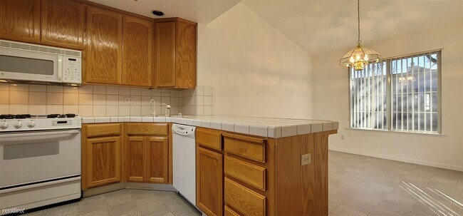 Building Photo - 3 br, 2 bath House - 1644 Brookside Drive