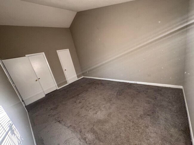 Building Photo - 4410 Sherrycrest Cove
