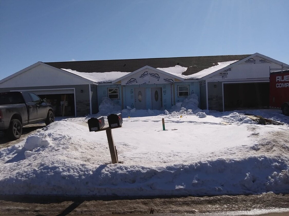 Primary Photo - 3 Bedroom Duplex