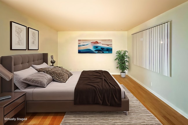 Main Bedroom - Cedar Glen Apts