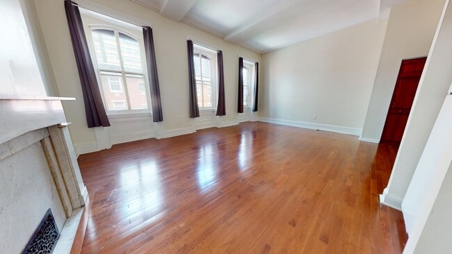 Building Photo - 1814 Spruce St