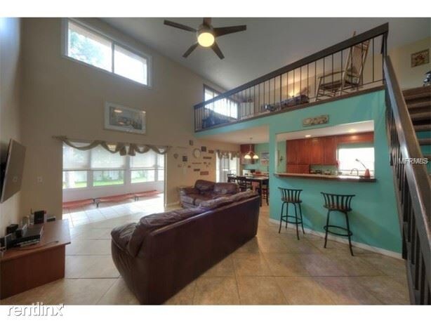Building Photo - 4 br, 2 bath House - 14613 Daybreak Dr