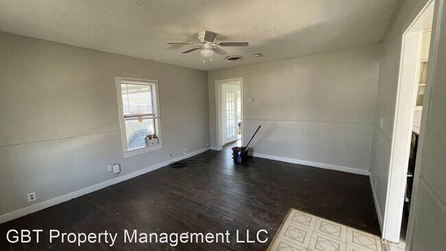 Building Photo - 2 br, 1 bath House - 620 S. 13th St