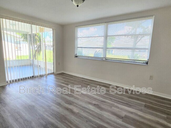 Building Photo - 7904 Ironbark Dr