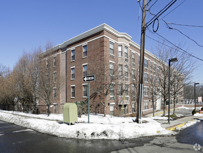 Building Photo - Liberty Place at Fort Lee