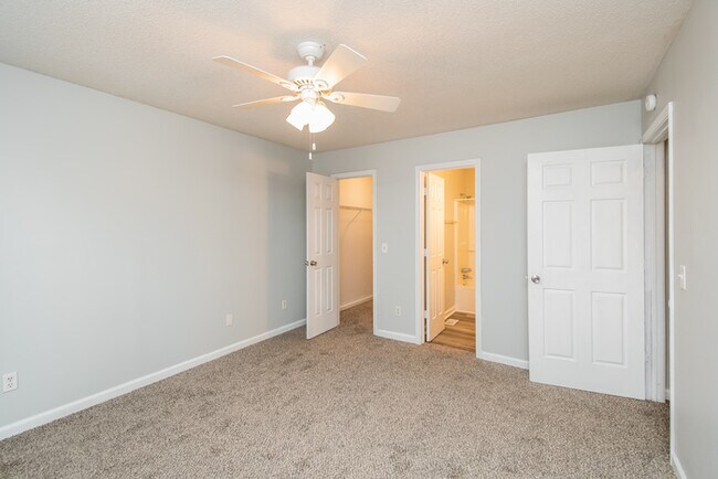 Foto del edificio - 3 Bedroom With Open Floor Plan