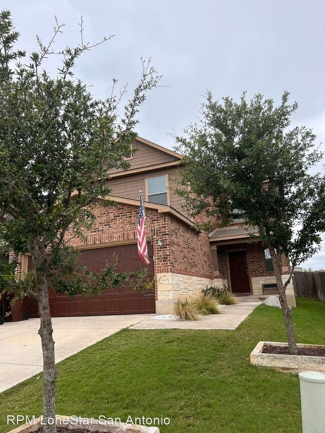 Building Photo - 3 br, 2.5 bath House - 2614 Green Leaf