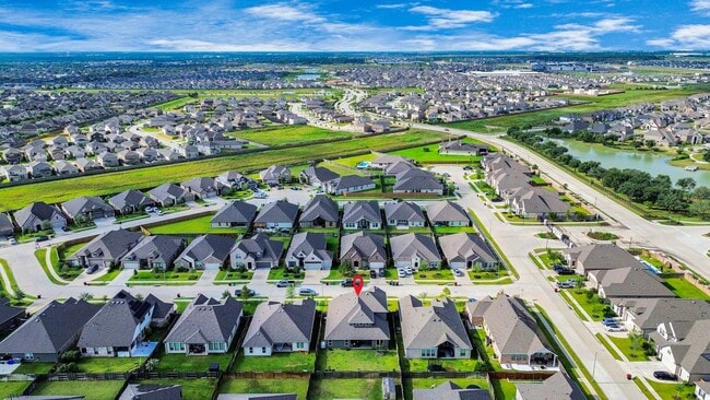 Building Photo - 21130 Almaco Dr