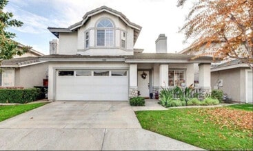 Building Photo - 9302 Sierra Vista Cir