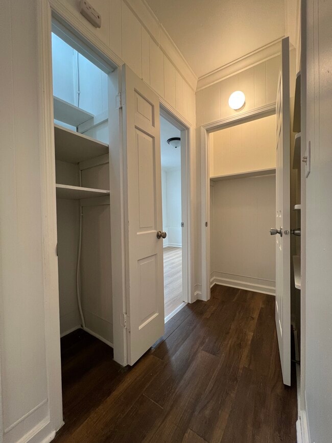 Foto del edificio - 1333 E 2nd St