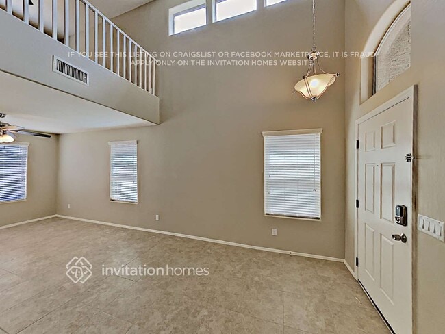 Building Photo - 3845 W Goldmine Mountain Dr