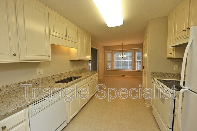 Building Photo - 6004 Sweden Dr