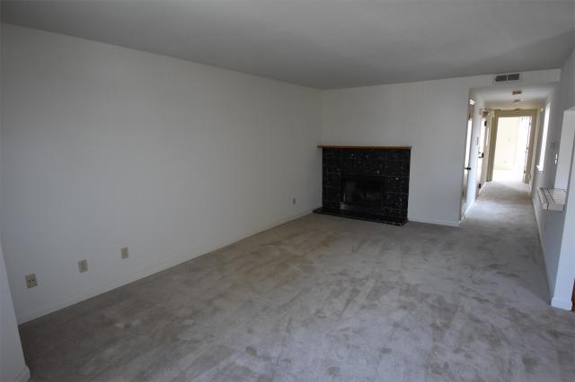 Building Photo - 2 bedroom in San Francisco CA 94118