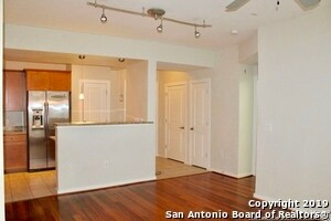 Primary Photo - 7342 Oak Manor Dr