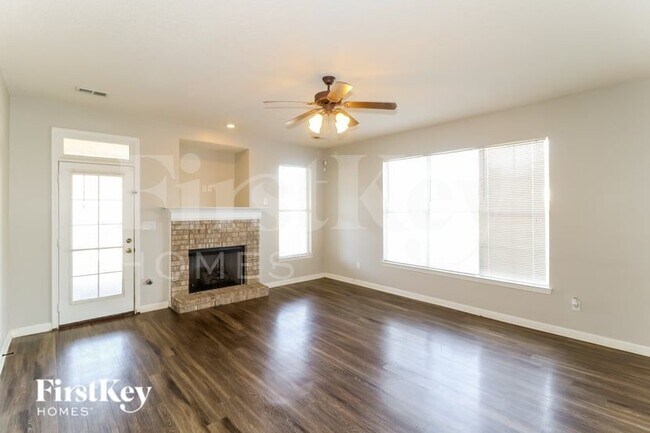 Building Photo - 9226 Chastain Pl