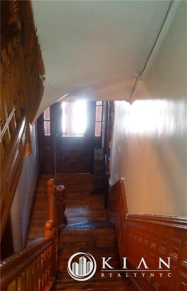 Foto del edificio - 751 Saint Nicholas Ave