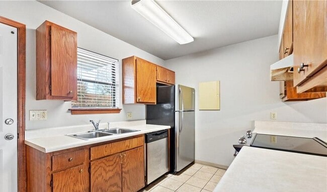 Foto del edificio - Townhome 2 Blocks from Downtown Siloam