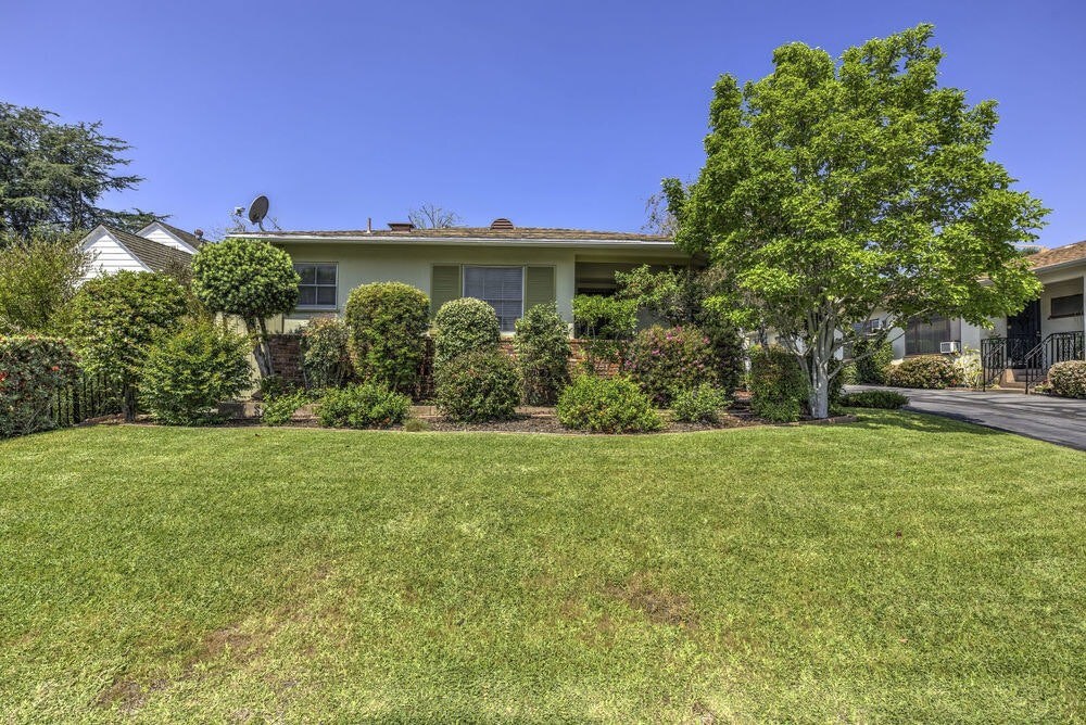 Foto principal - 543 South Sierra Madre Boulevard