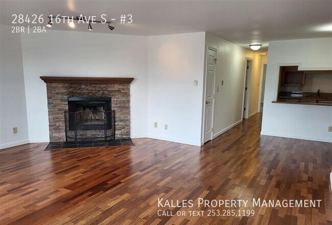 Building Photo - Beautiful 2 Bed 1.5 Bath Multi Unit Proper...