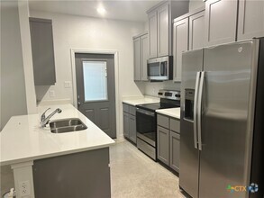 Building Photo - 304 Riptide Rd