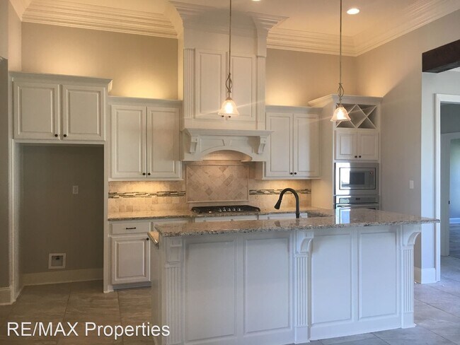 Foto del edificio - 3 br, 2 bath House - 12084 Rotterdam lot# 91