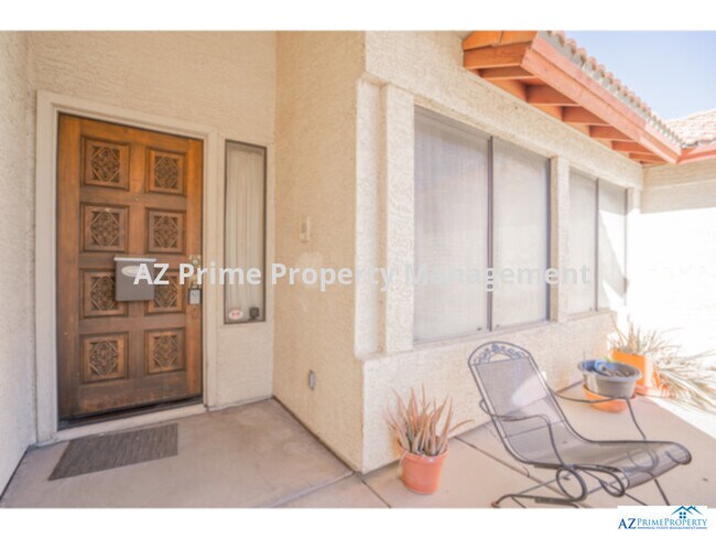 Building Photo - Wow! Absolutely gorgeous Phoenix 3/2 house...