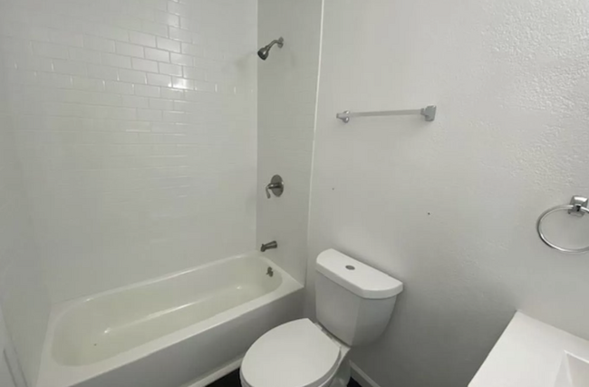 Foto del edificio - 4436 1/2 48th St
