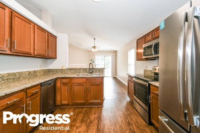 Foto del edificio - 1659 Spring Oaks Ln
