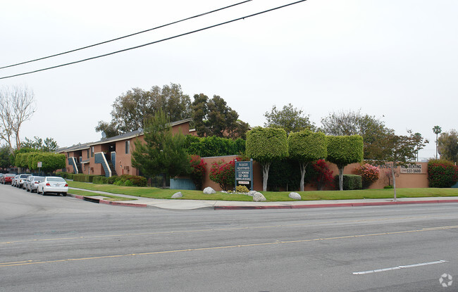 Building Photo - Acacian Apartments