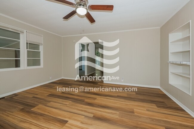 Foto del edificio - 818 Truitt Ave