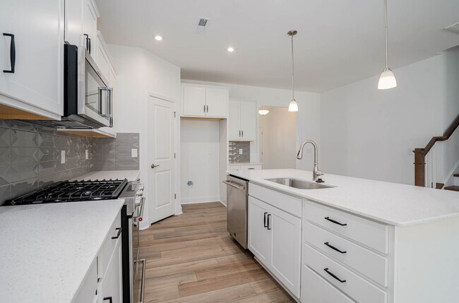 Foto del edificio - 19225 Yellow Birch Dr