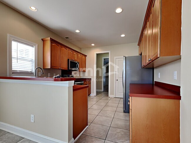 Foto del edificio - 4006 Key Thatch Ct
