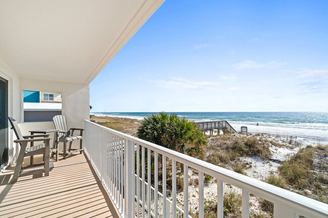 Building Photo - 670 Nautilus Ct